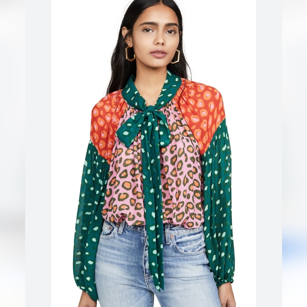 Farm Rio Multi Color Leopard Print Tie Front Top Size Small